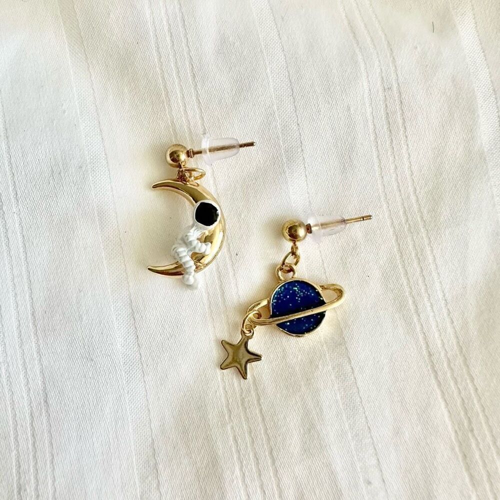 Out of this world, moon, astronaut and Saturn earrings